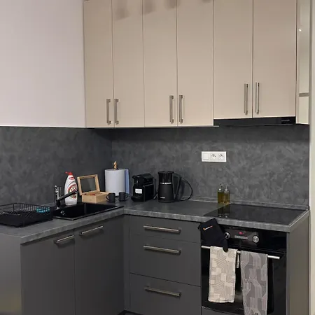 Tamara - Slnecnice Apartman *